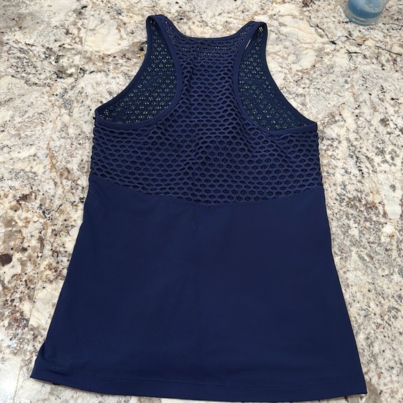 COPY - COPY - Lorna Jane Workout Mesh Top - Picture 2 of 2
